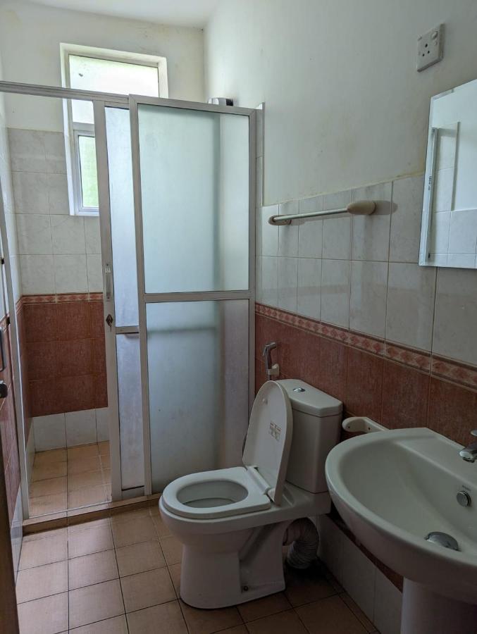 Shiranthi Guest House Rajagiriya Buitenkant foto