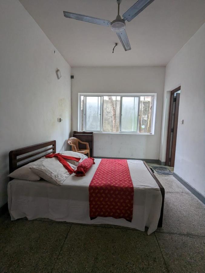 Shiranthi Guest House Rajagiriya Buitenkant foto
